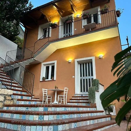 Villa Le Maioliche Saponara Exterior foto