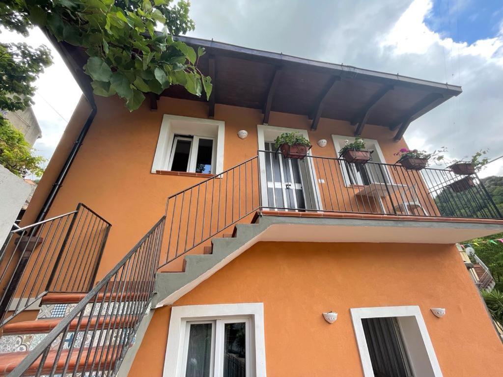 Villa Le Maioliche Saponara Exterior foto
