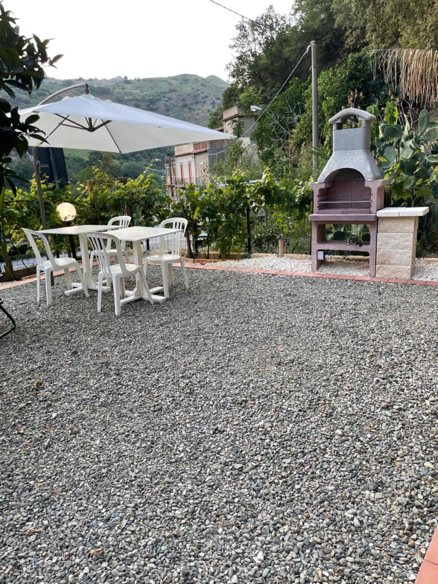 Villa Le Maioliche Saponara Exterior foto